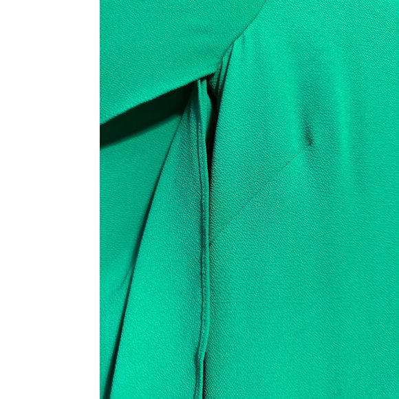 Jessica Simpson Bow-Back Flutter-Sleeve Dress in size 4 - Picture 6 of 10